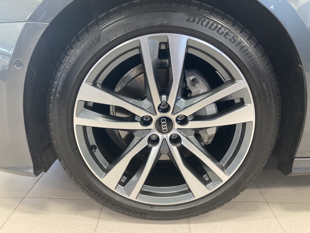 Audi A6 Avant RPJ40F