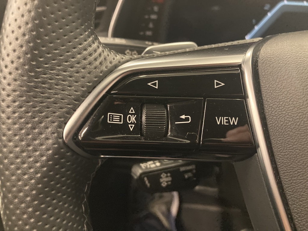 Audi A6 Avant RPJ40F