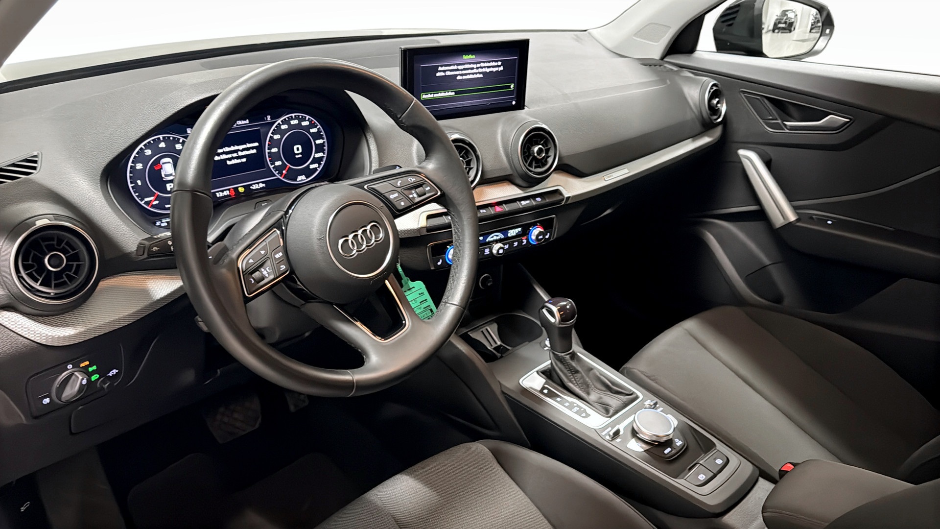 Audi Q2 RRA50H