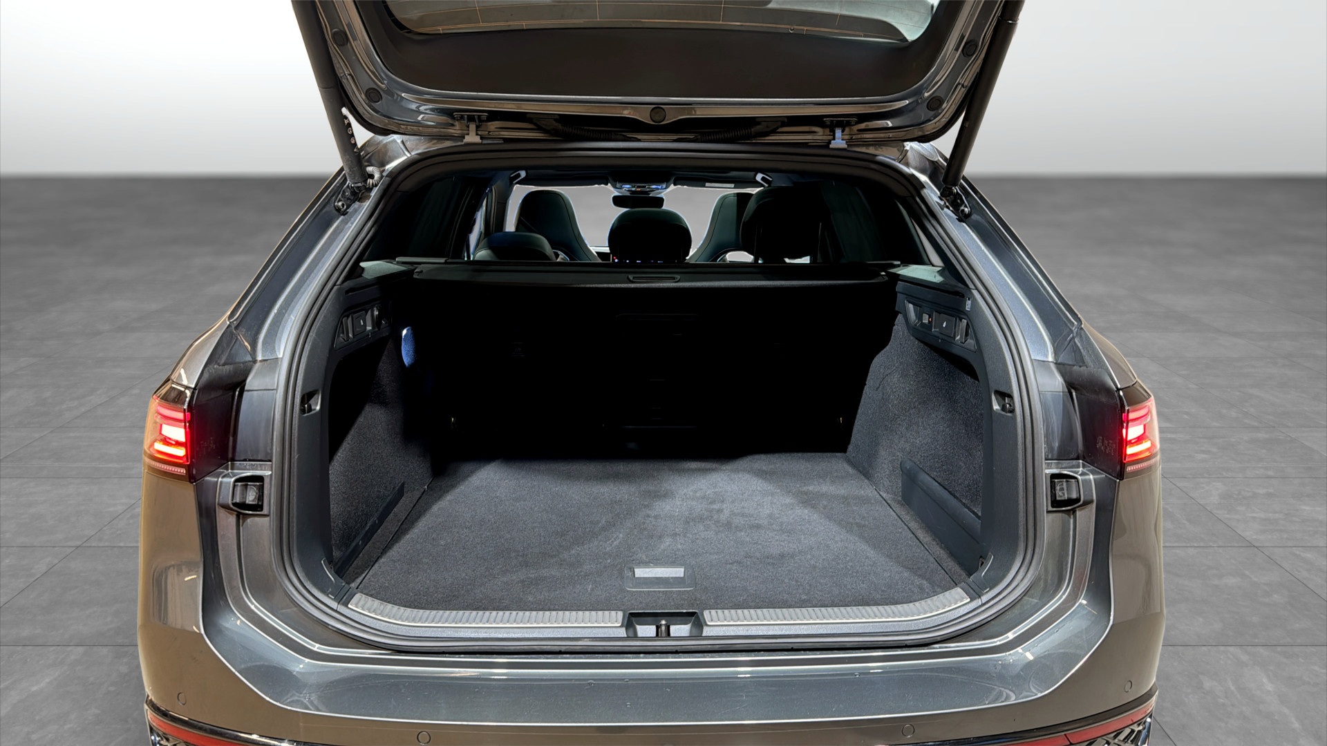 Volkswagen Passat RRB28E