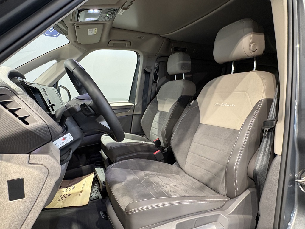 Volkswagen T7 California RRB51K