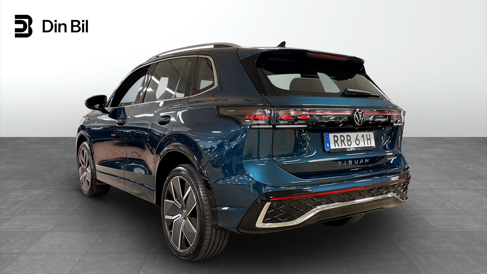 Volkswagen Tiguan RRB61H
