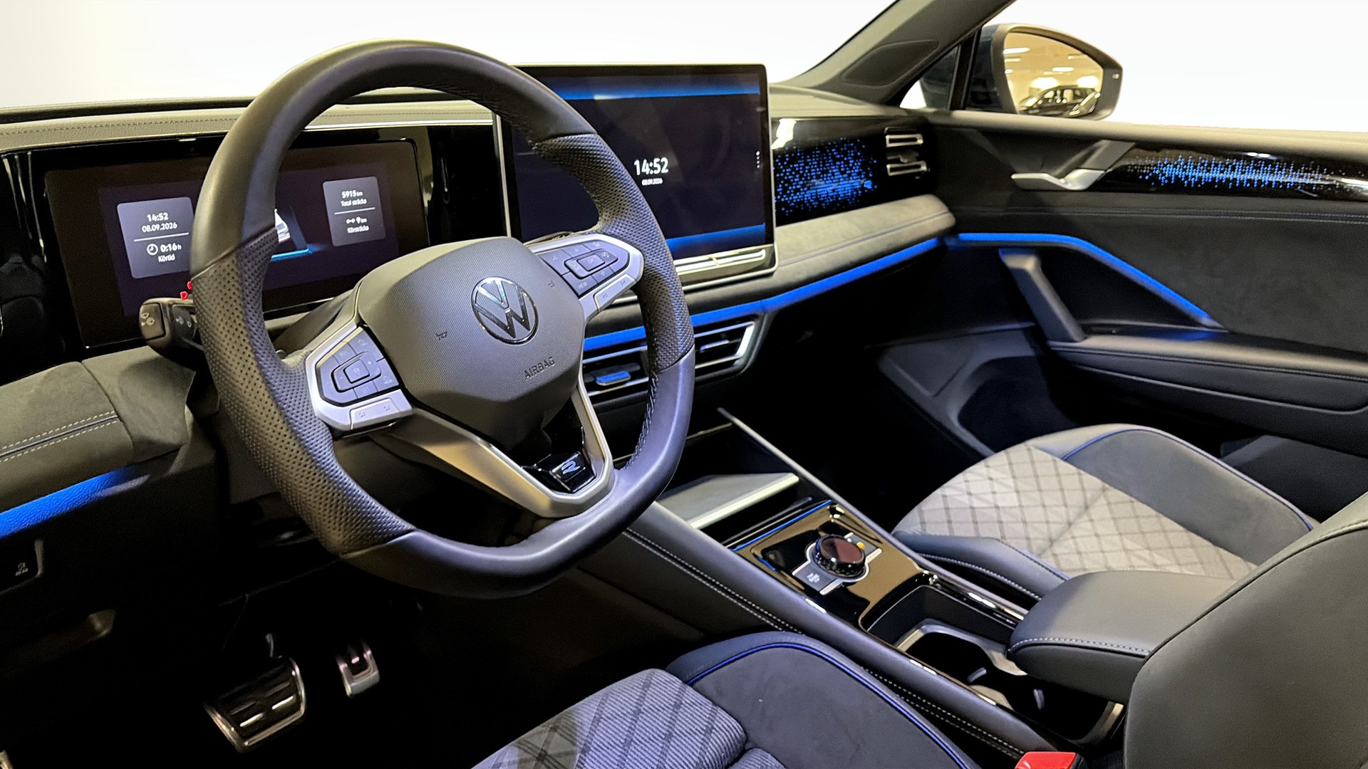 Volkswagen Tiguan RRB61H