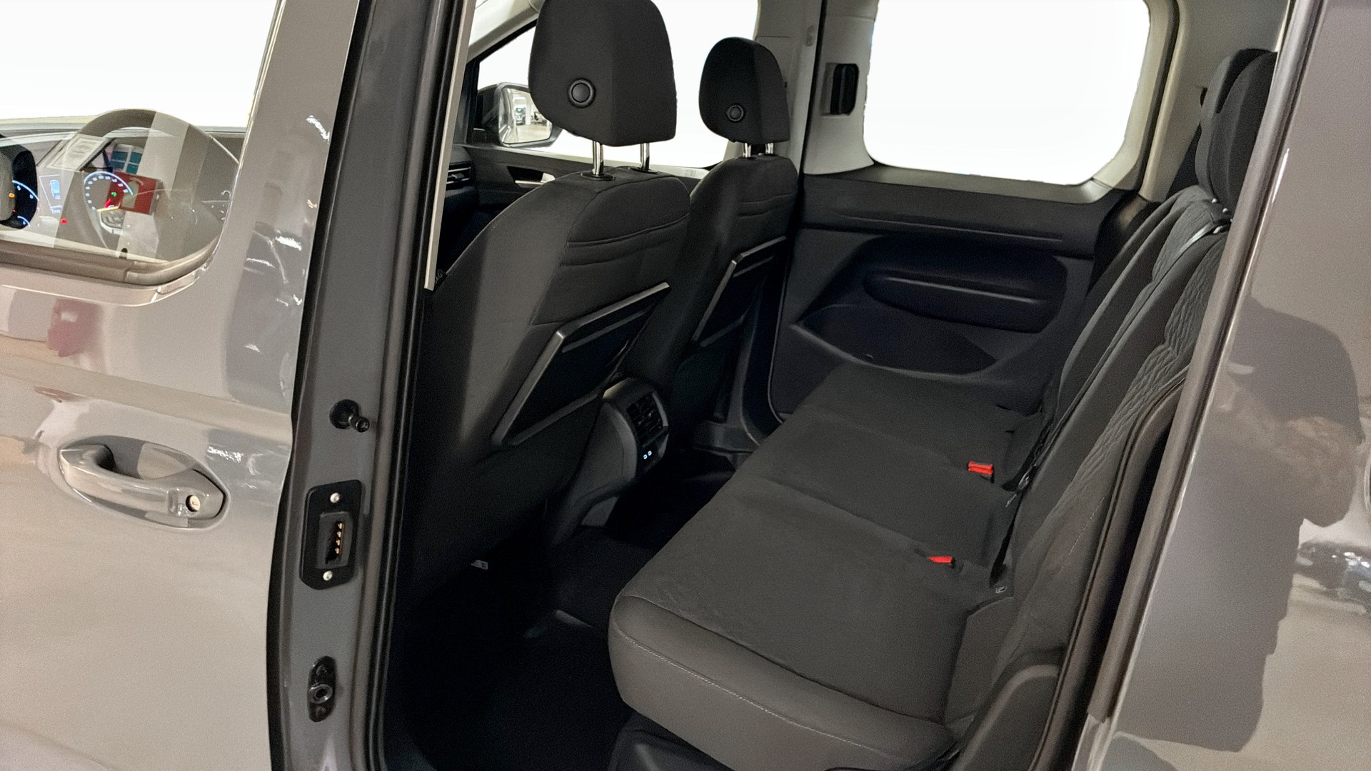 Volkswagen Caddy Life RRG40E