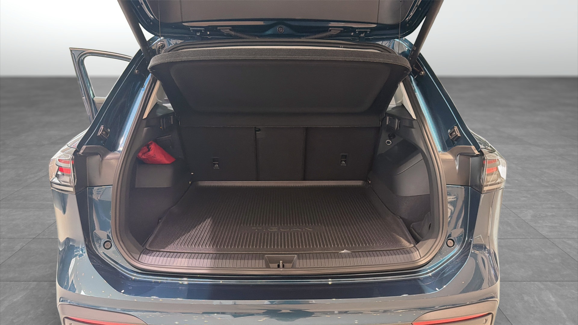 Volkswagen Tiguan RRJ78D