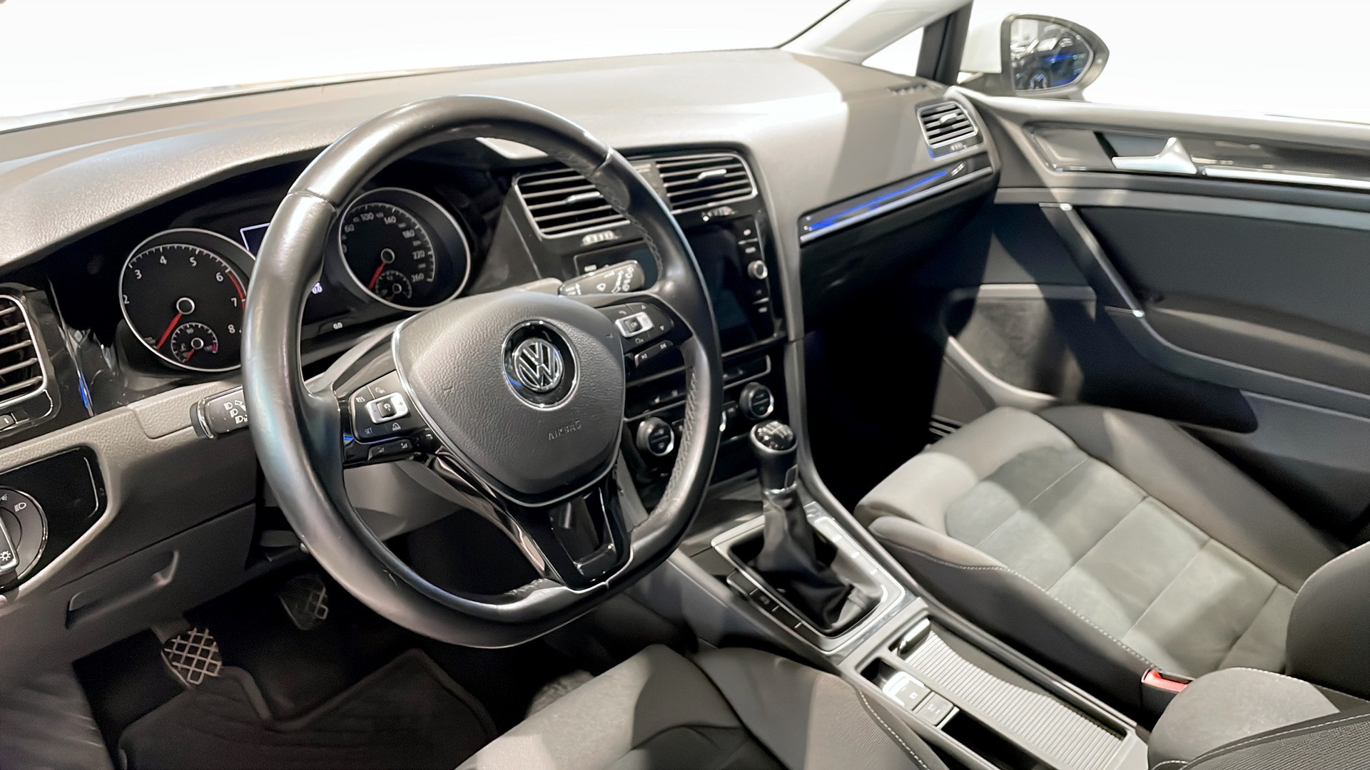 Volkswagen Golf Sportscombi RRM443
