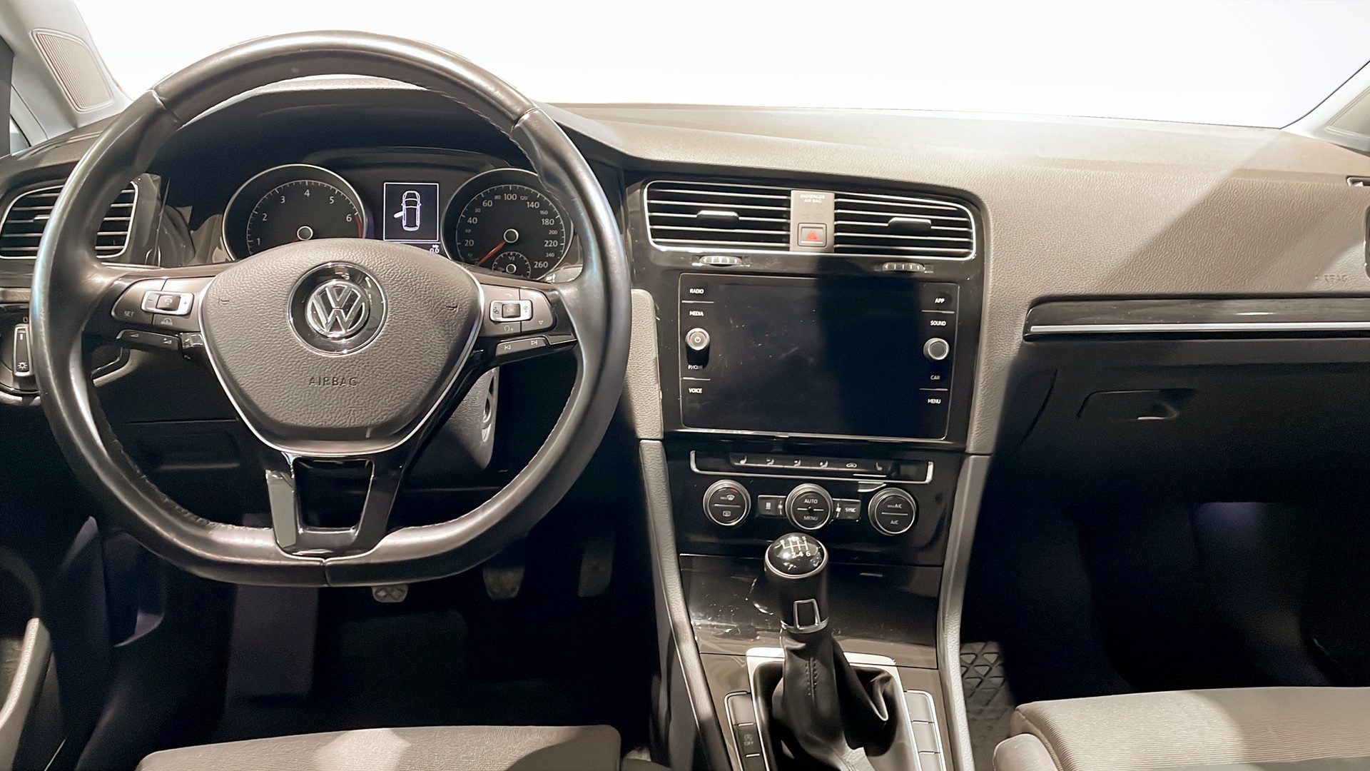 Volkswagen Golf Sportscombi RRM443