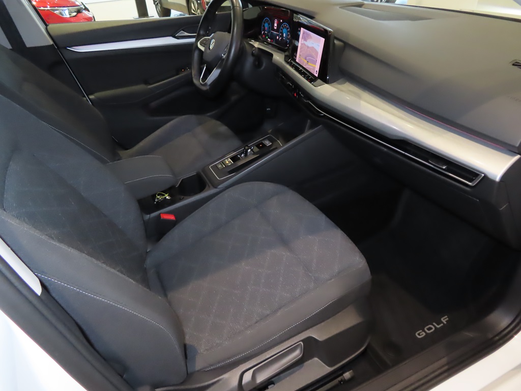 Volkswagen Golf RRM54T