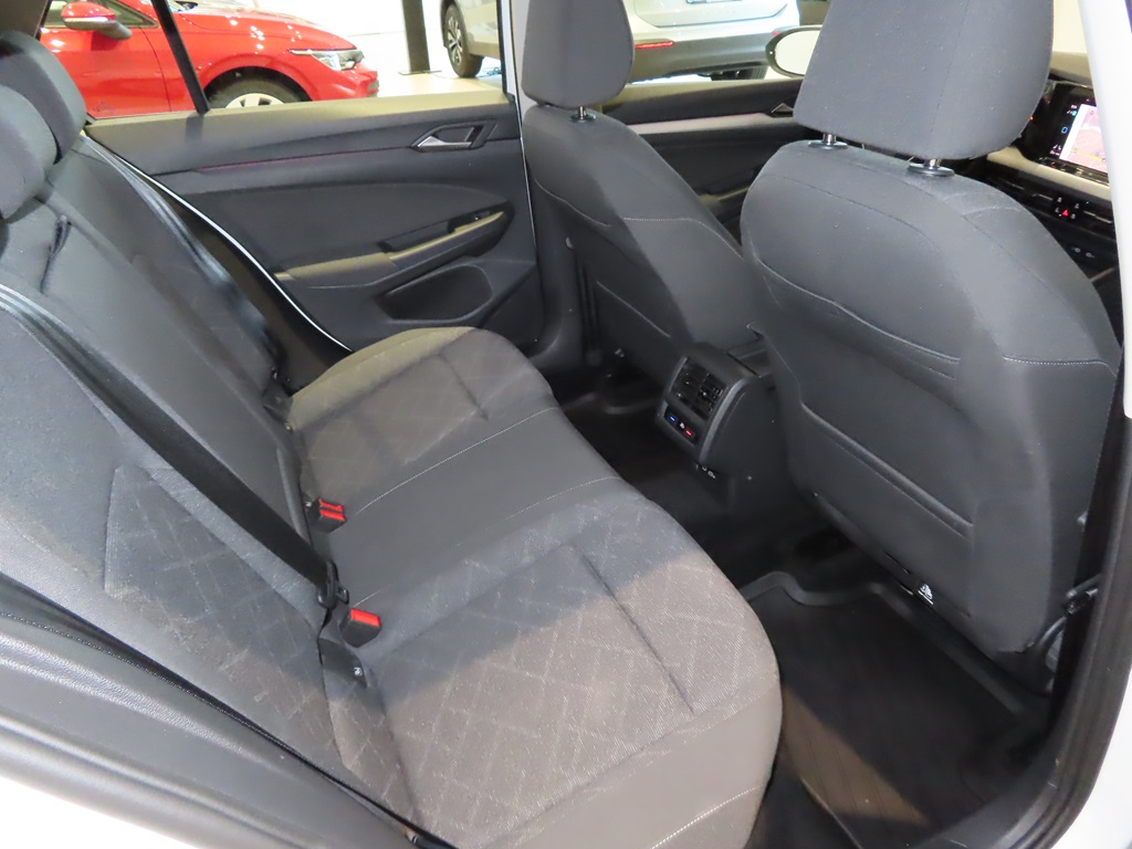 Volkswagen Golf RRM54T