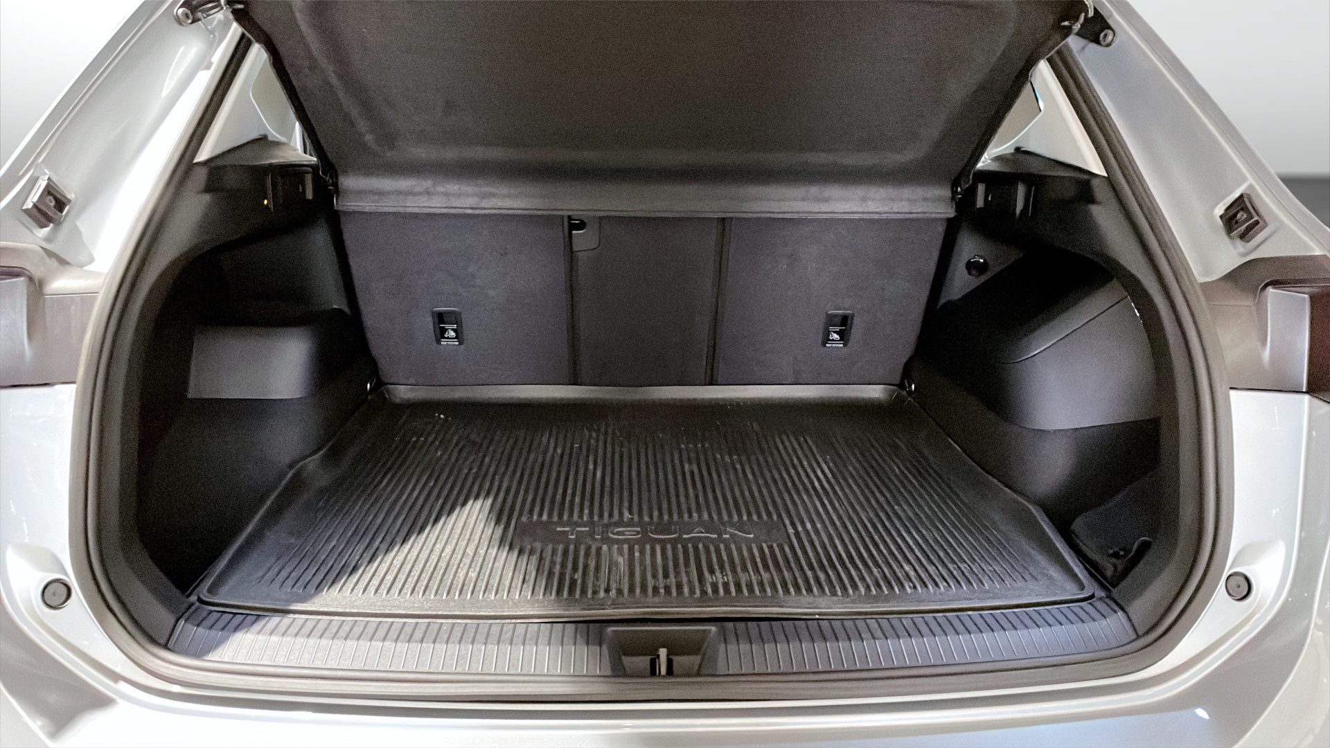 Volkswagen Tiguan RTG39U