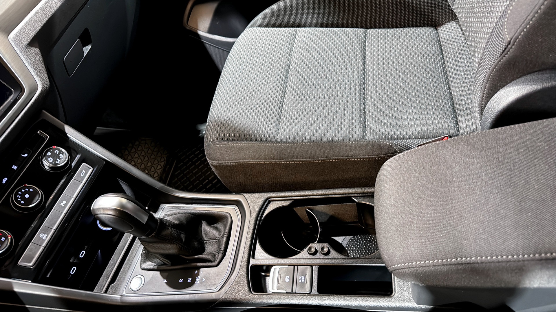 Volkswagen Touran RTG40S