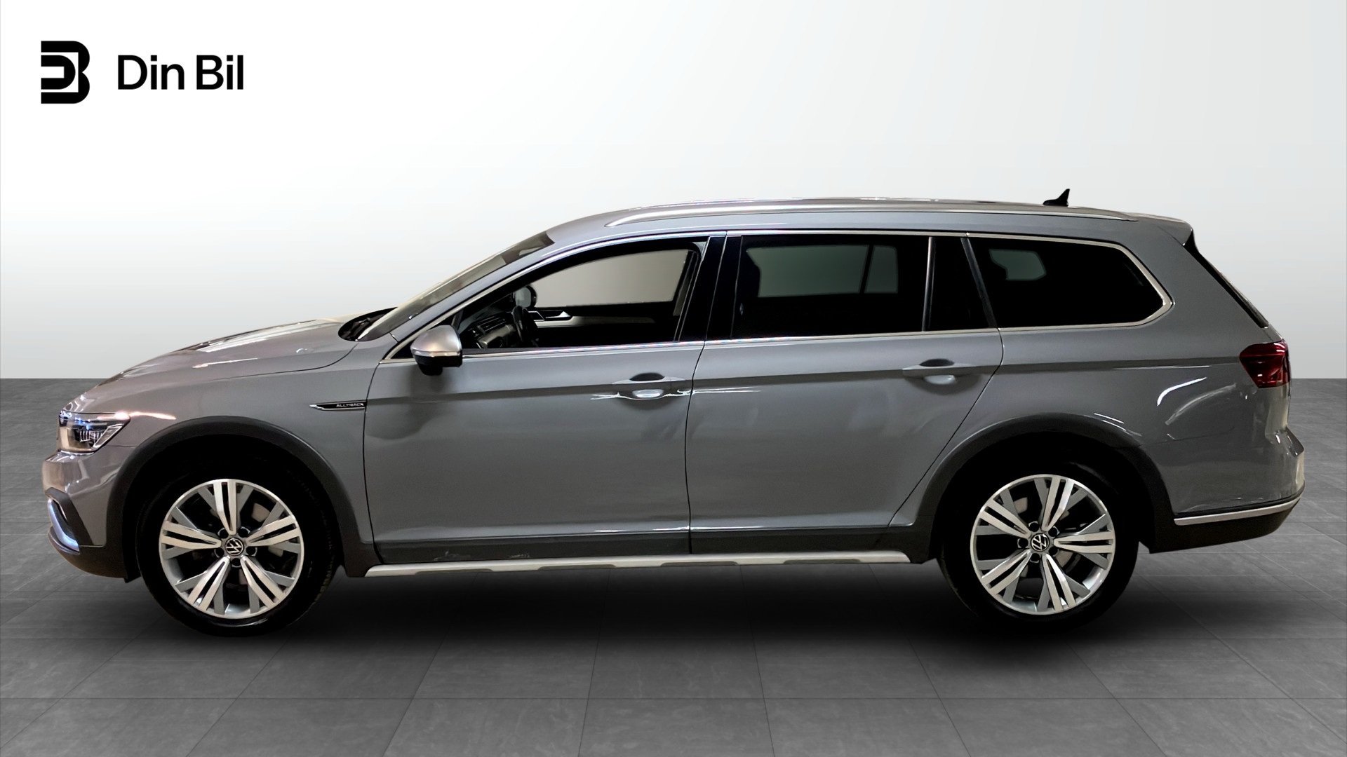 Volkswagen Passat RTJ01G