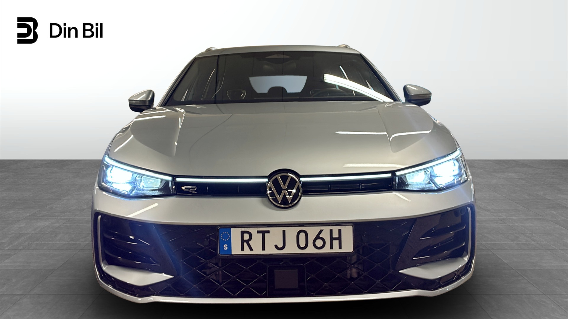 Volkswagen Passat Sportscombi RTJ06H