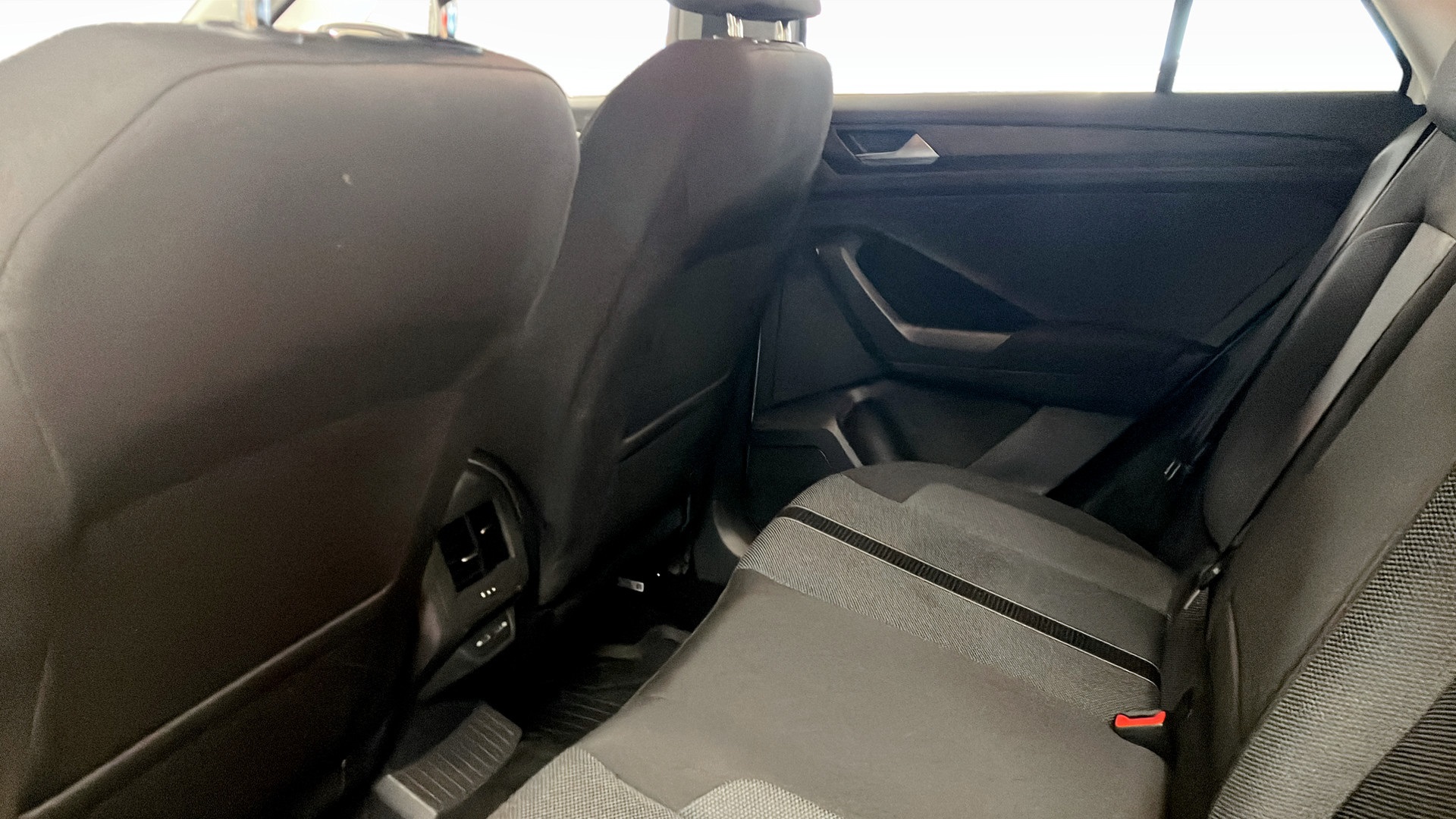 Volkswagen T-Roc RTM93P