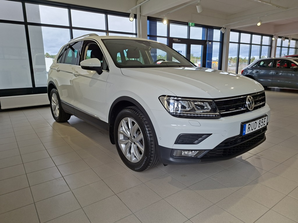 Volkswagen Tiguan RUD85E