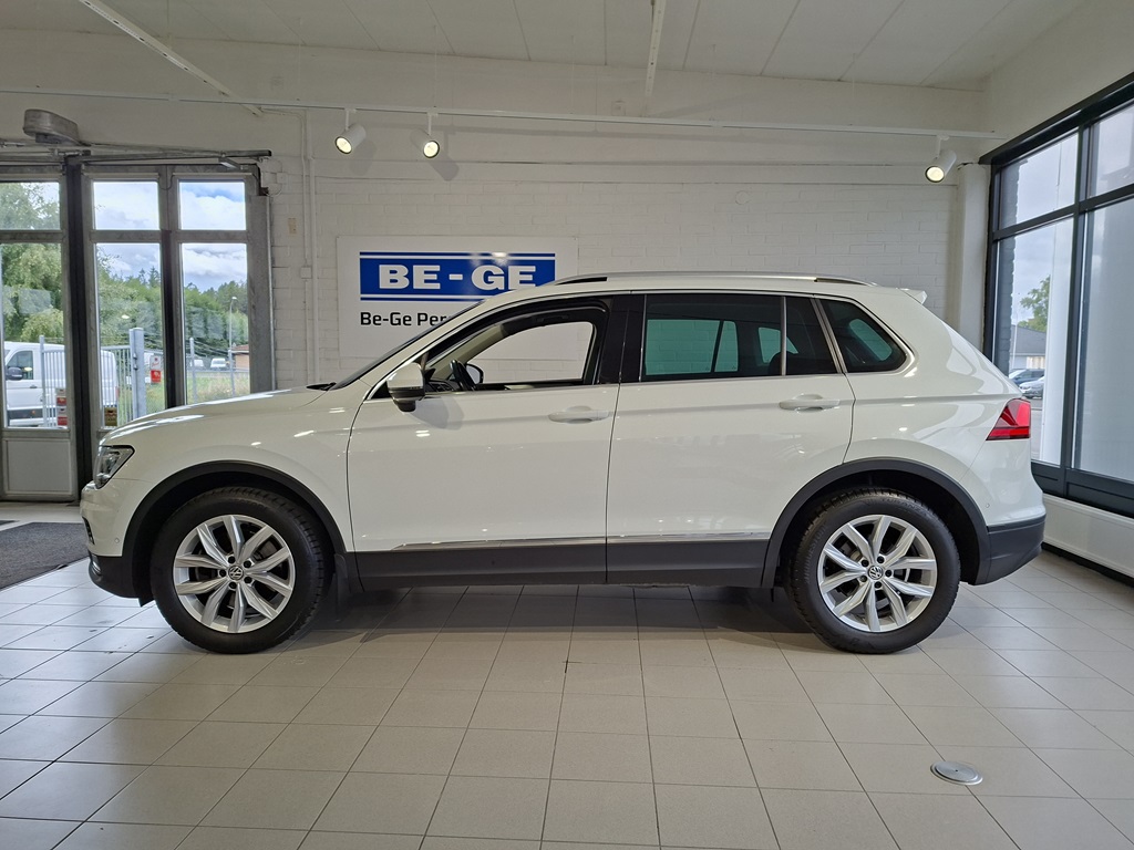 Volkswagen Tiguan RUD85E