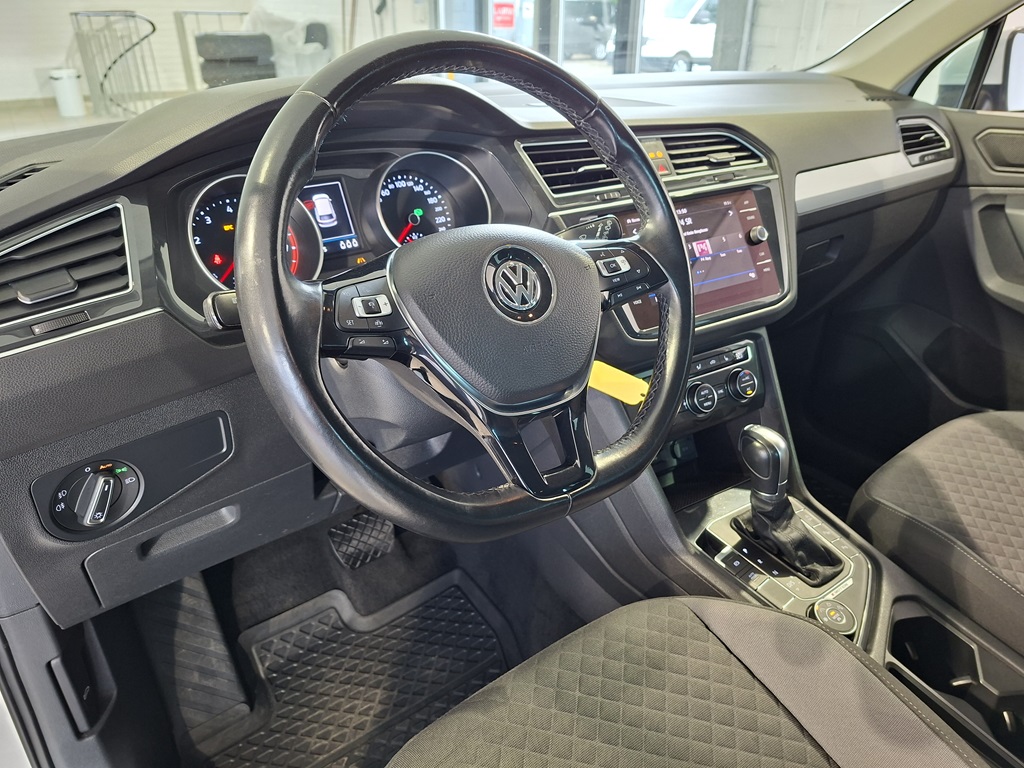 Volkswagen Tiguan RUD85E