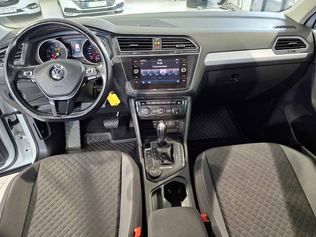 Volkswagen Tiguan RUD85E