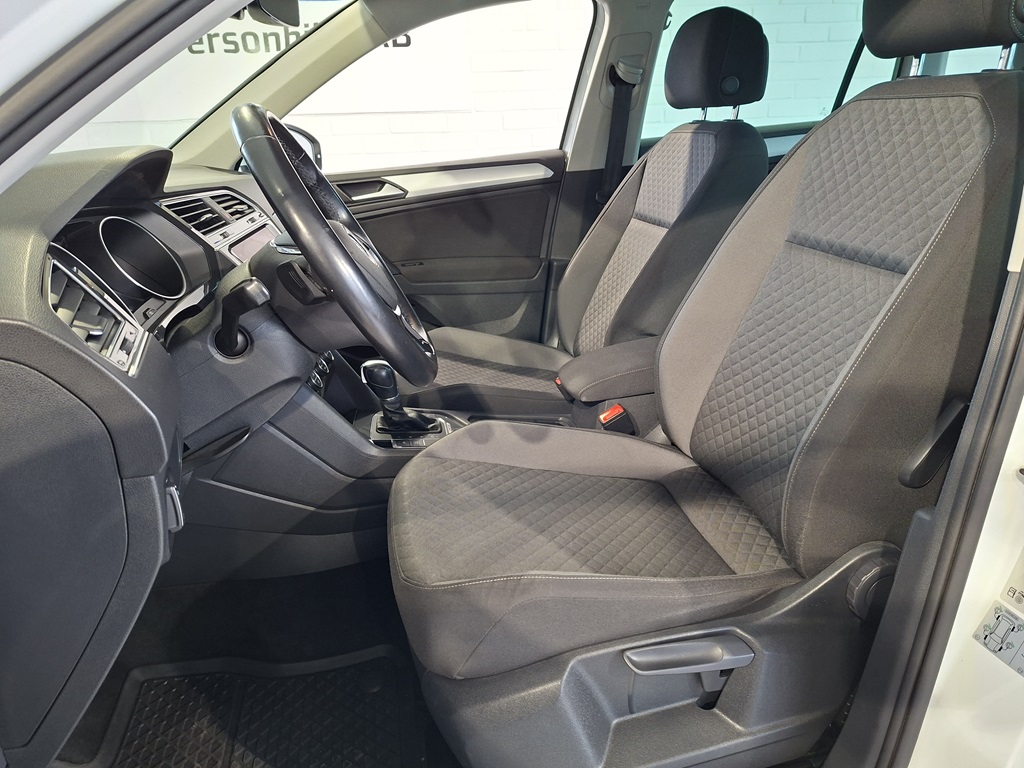 Volkswagen Tiguan RUD85E