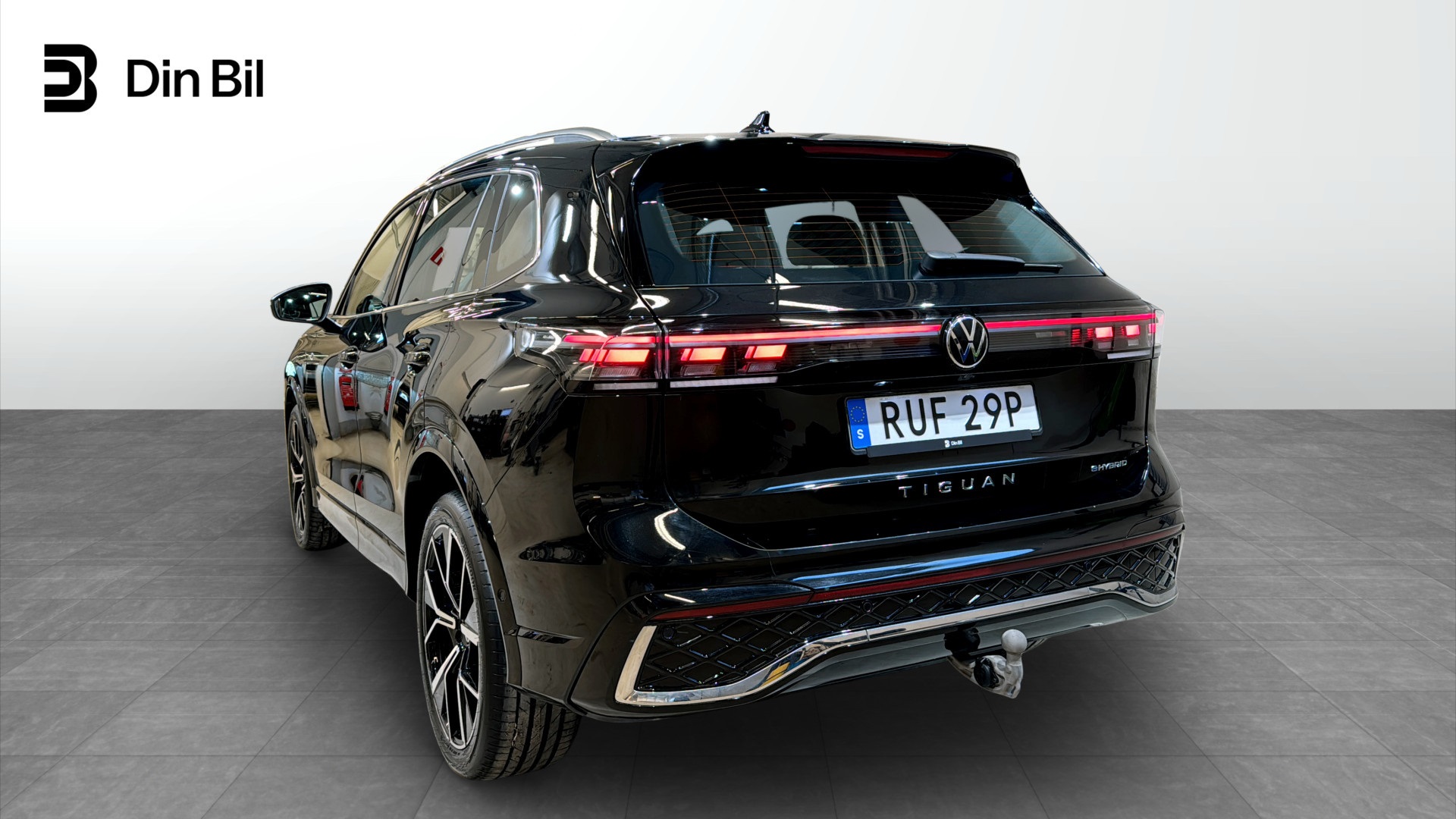 Volkswagen Tiguan RUF29P