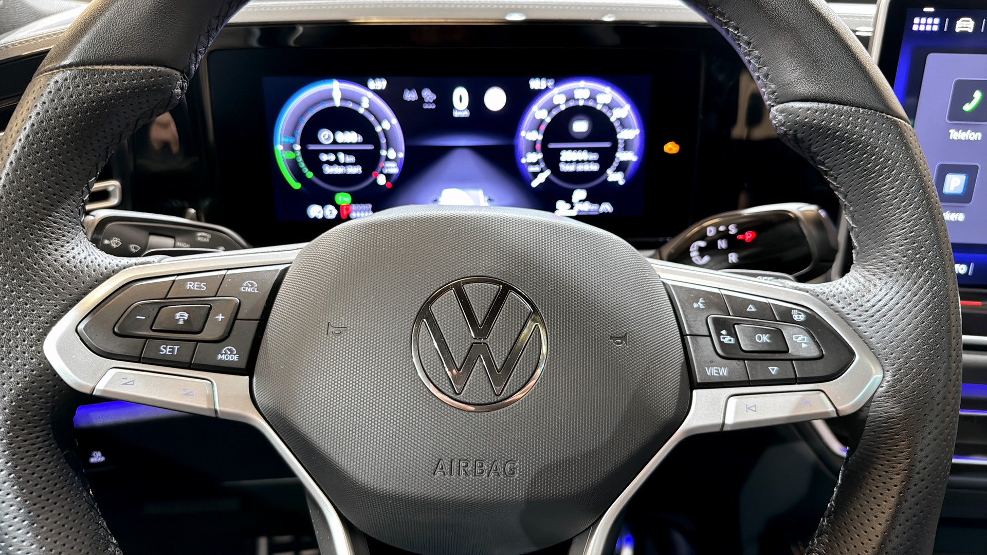 Volkswagen Tiguan RUF29P