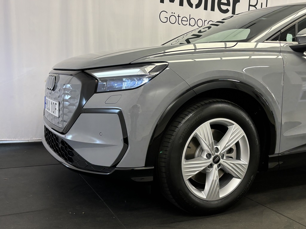 Audi Q4 e-tron RUJ10F