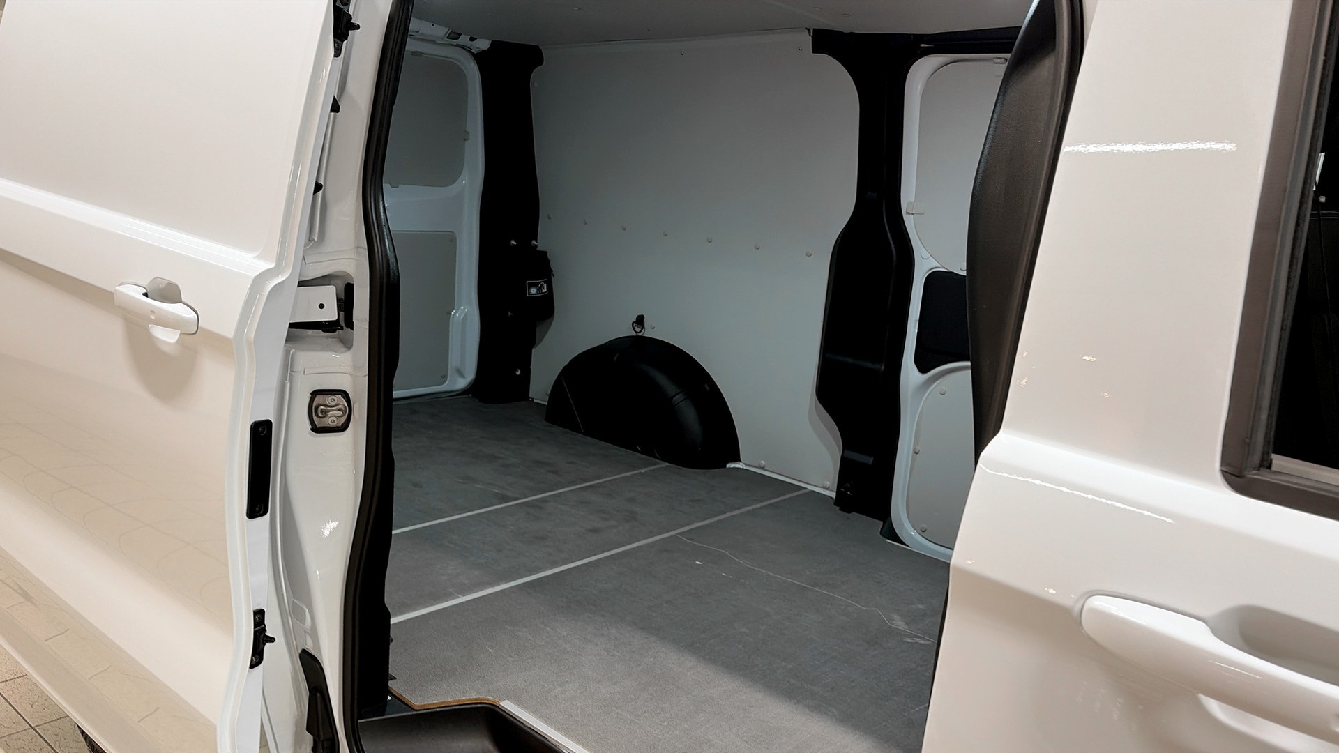 Volkswagen T7 Transporter RUL76P