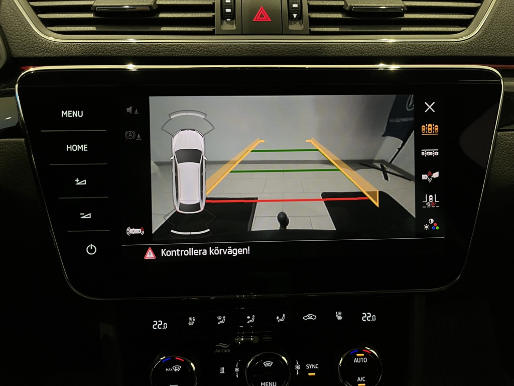 Skoda Superb RUM836