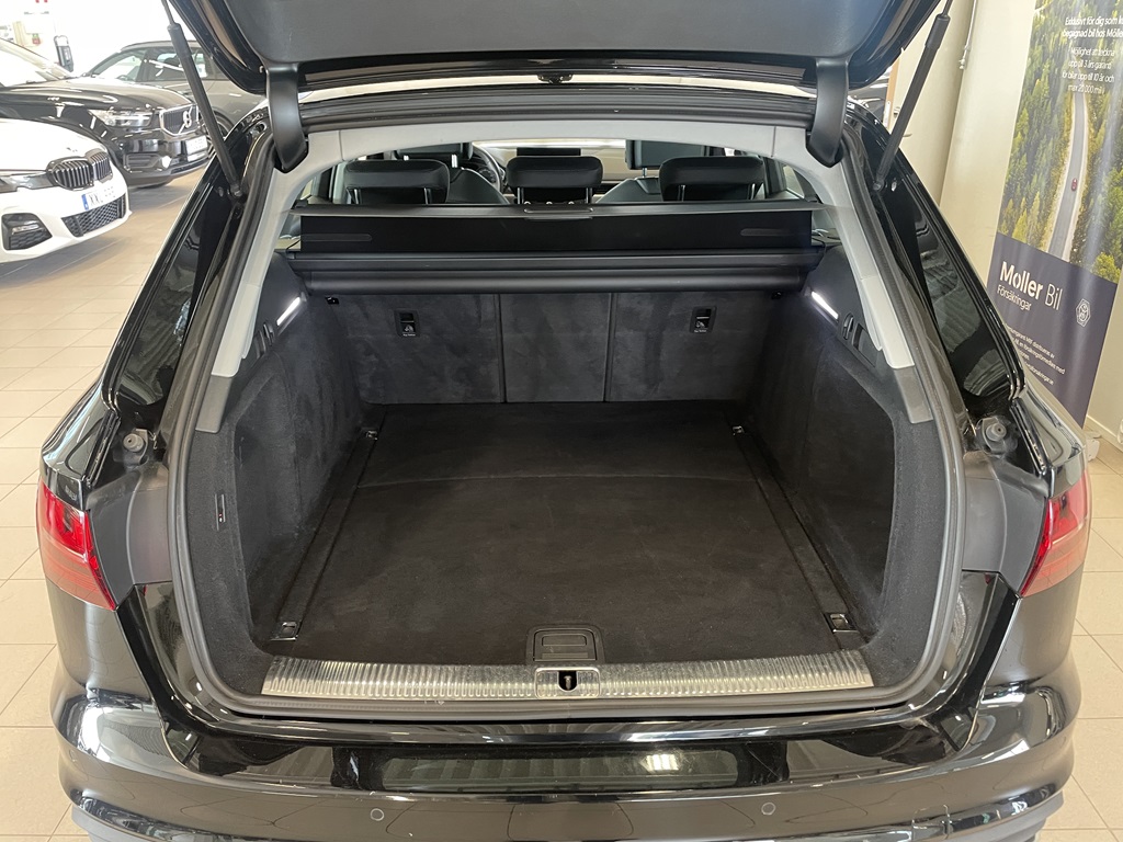 Audi A4 Avant RWA69A