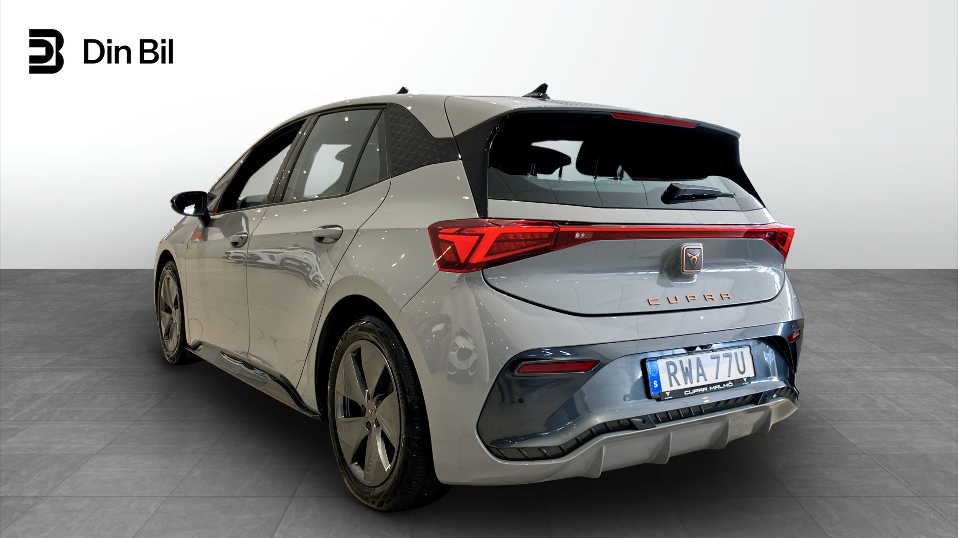 CUPRA Born RWA77U