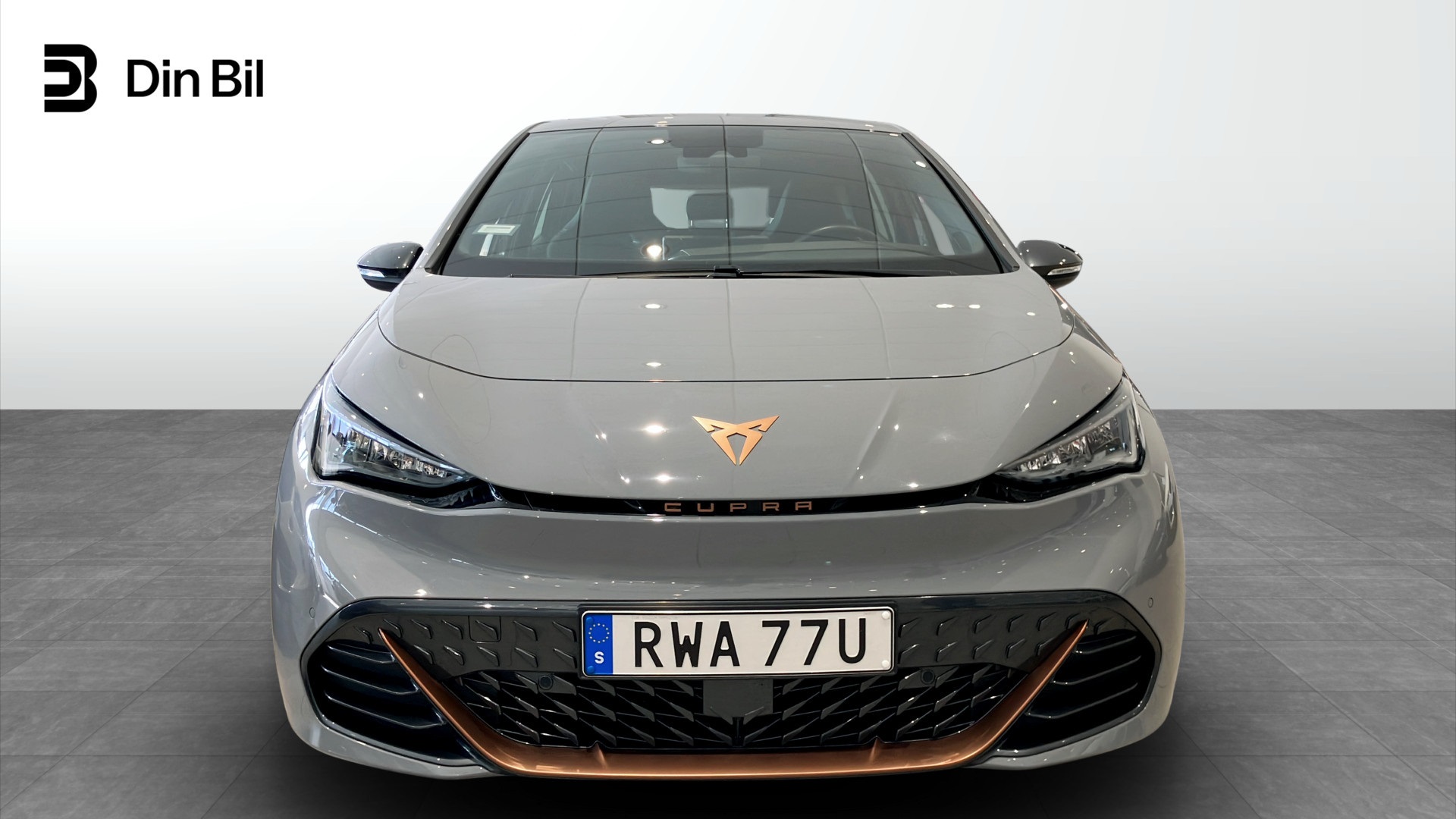 CUPRA Born RWA77U
