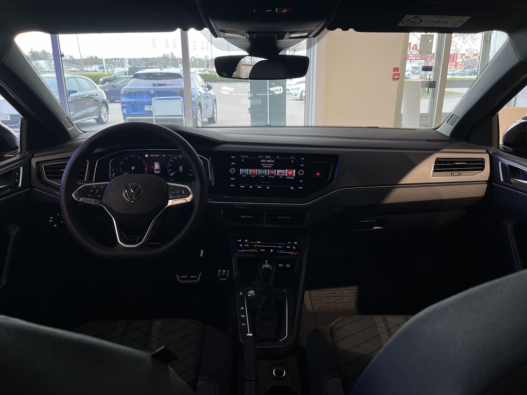 Volkswagen Taigo RWH78A