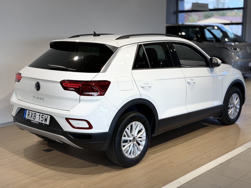 Volkswagen T-Roc RXB15W
