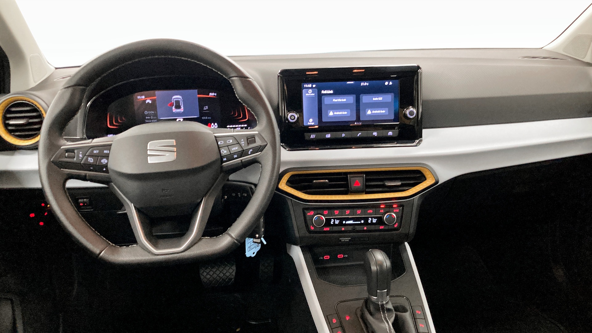 SEAT Arona RXJ57B