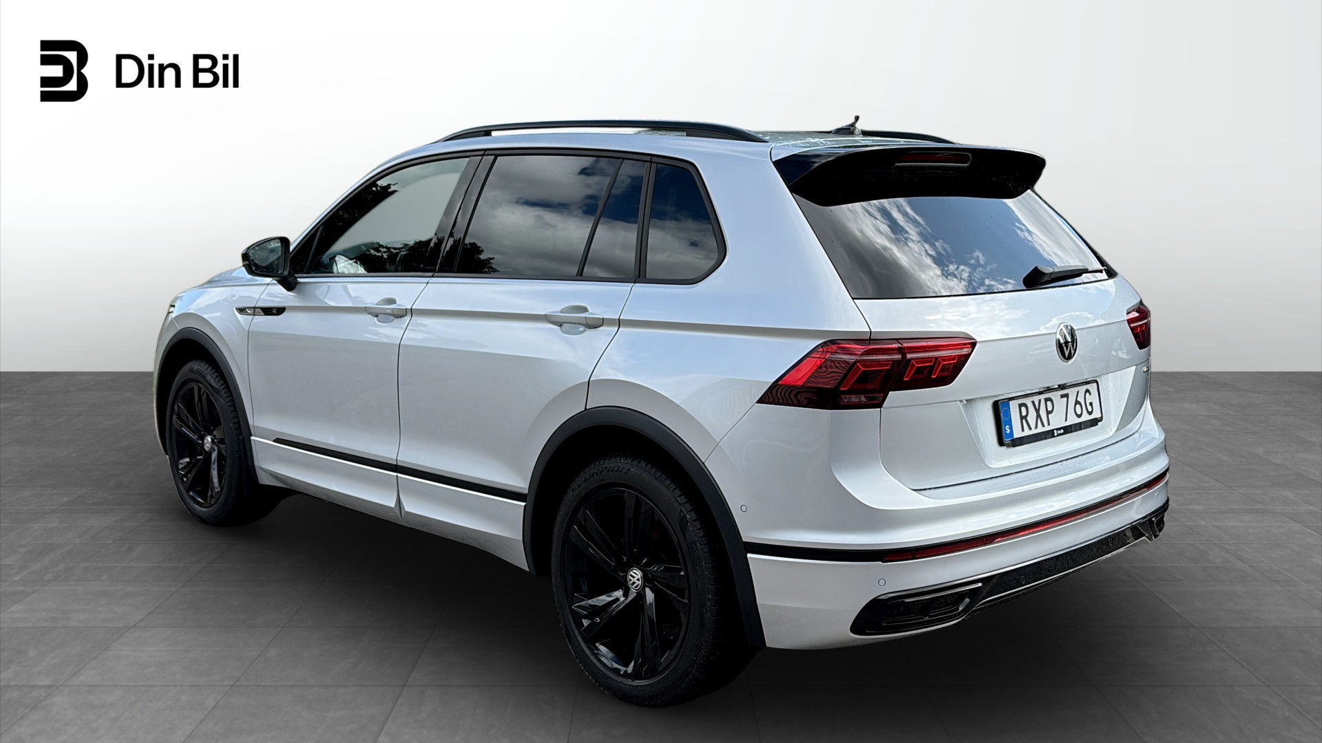 Volkswagen Tiguan RXP76G