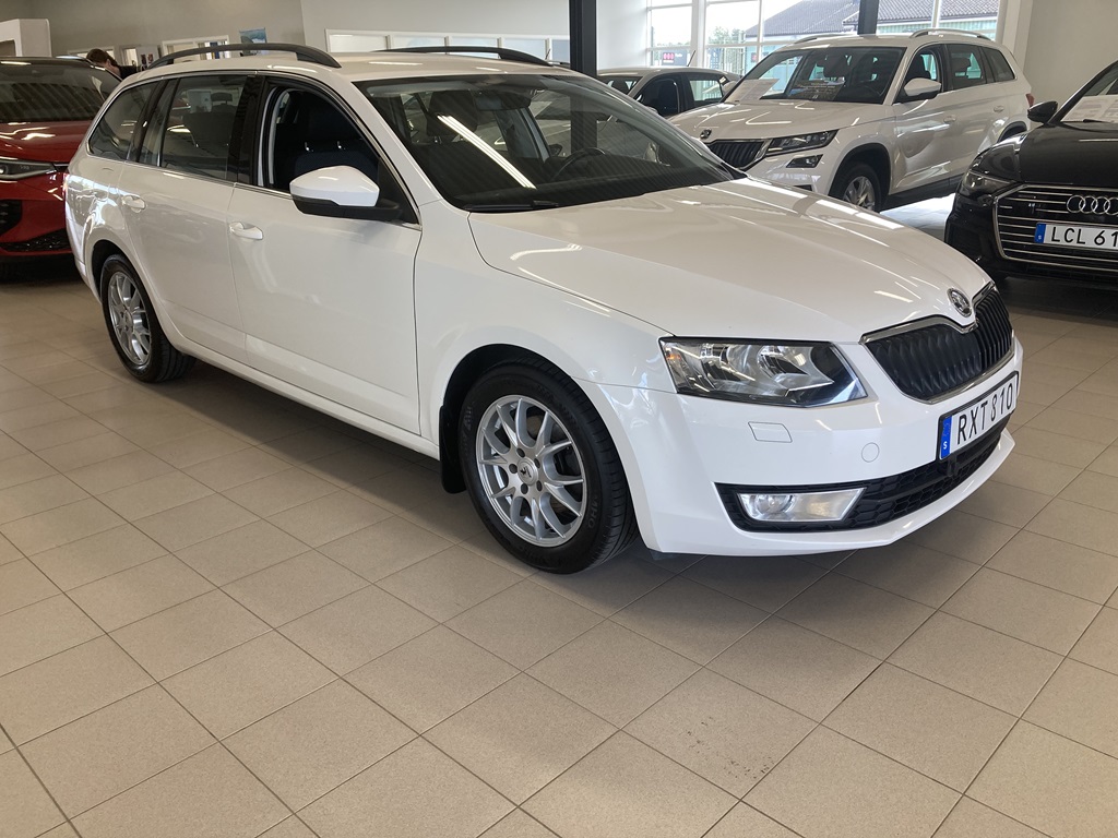 Skoda Octavia Combi RXT810