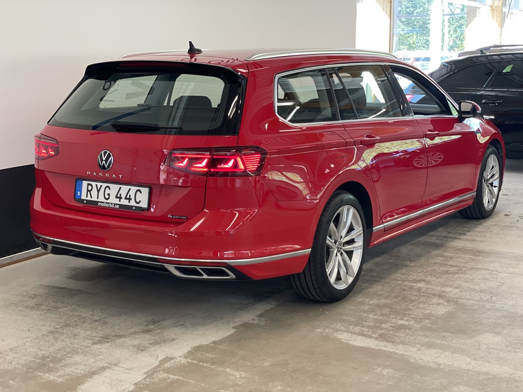 Volkswagen Passat RYG44C