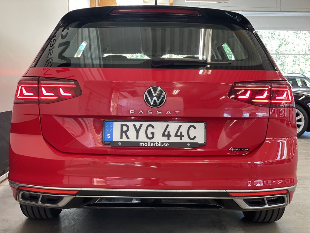 Volkswagen Passat RYG44C
