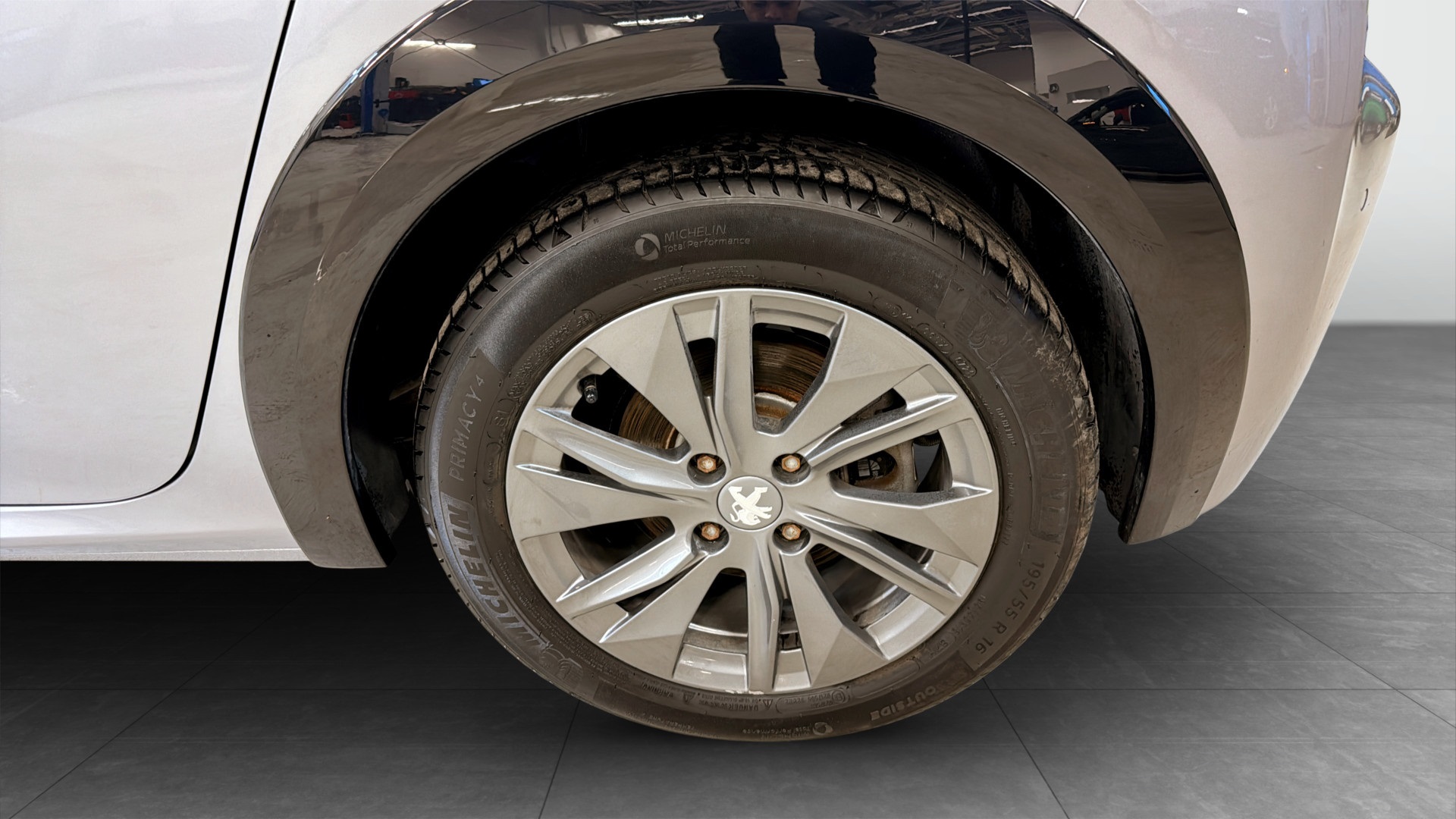 Peugeot e-208 RYP54N