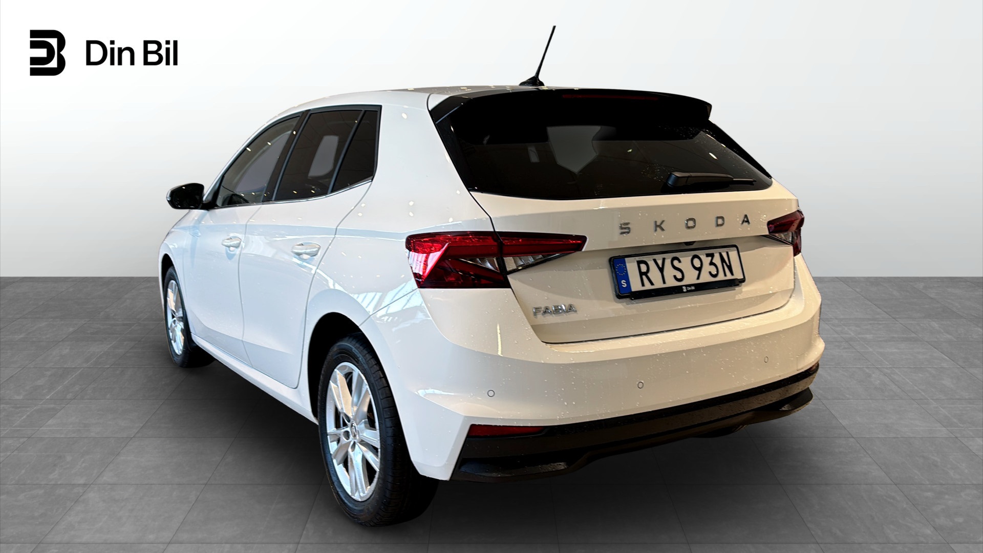 Skoda Fabia RYS93N