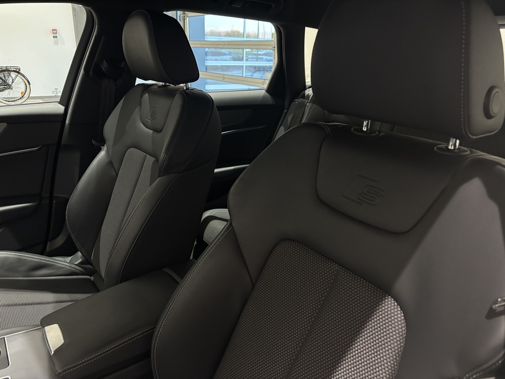 Audi A6 Avant RZK57B