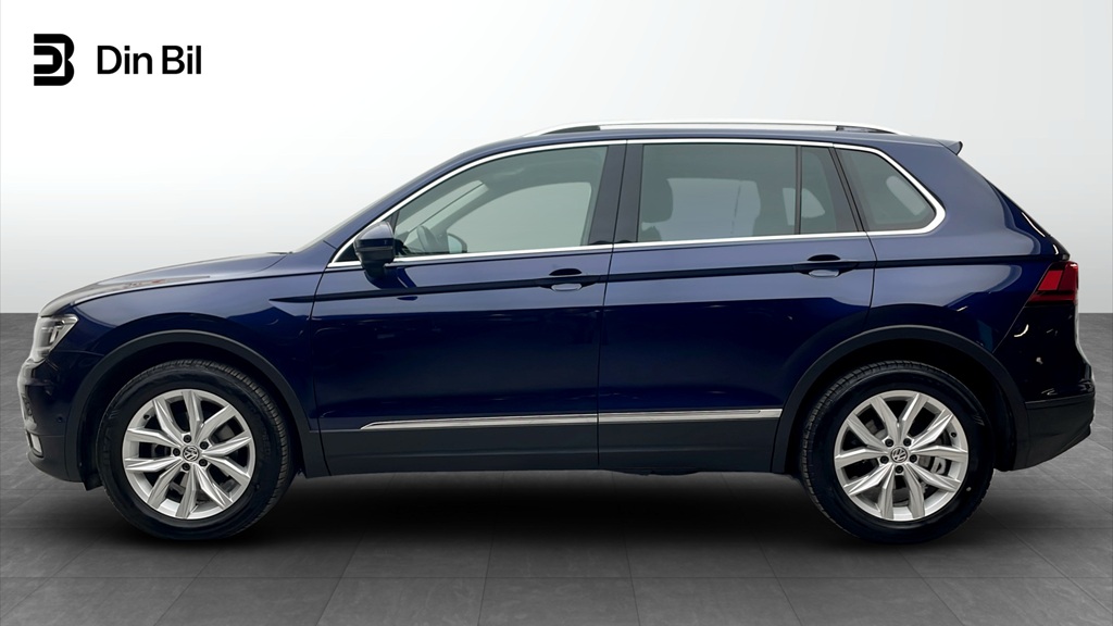 Volkswagen Tiguan RZN681