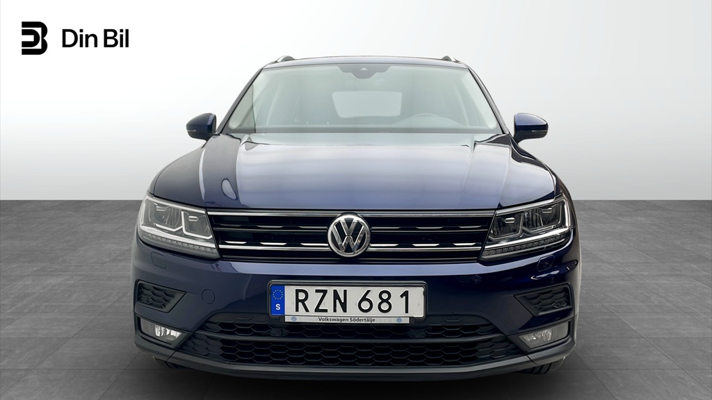 Volkswagen Tiguan RZN681