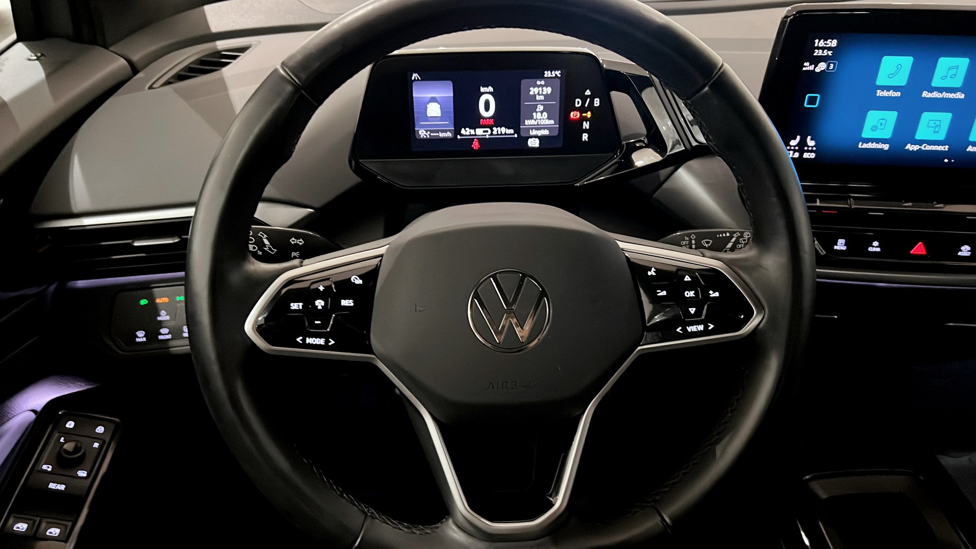 Volkswagen ID.4 SBB87F
