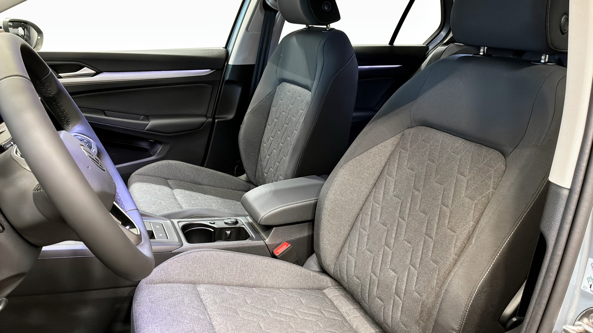 Volkswagen Golf SBJ19H