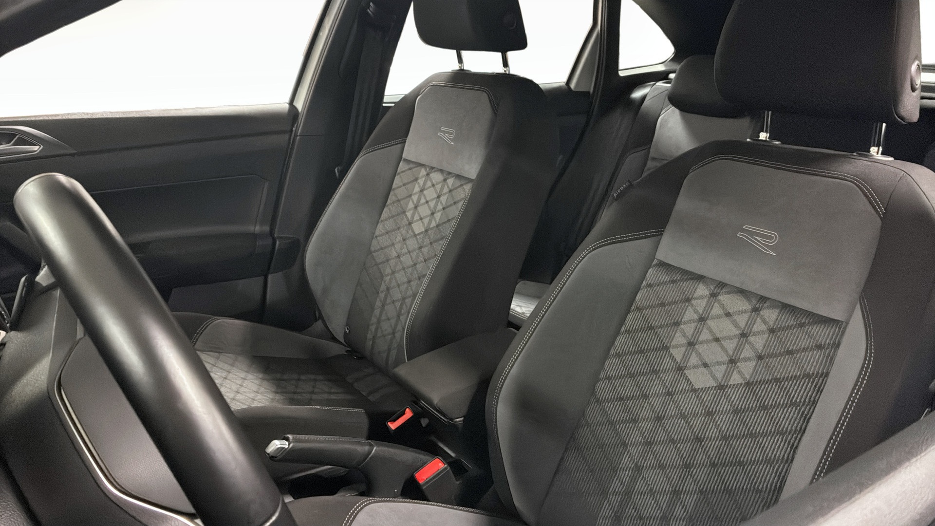 Volkswagen Taigo SBK04J