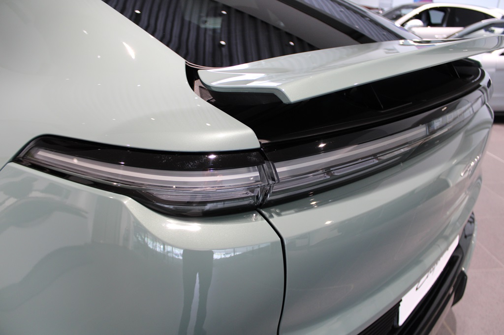 Porsche Cayenne SBK06Y