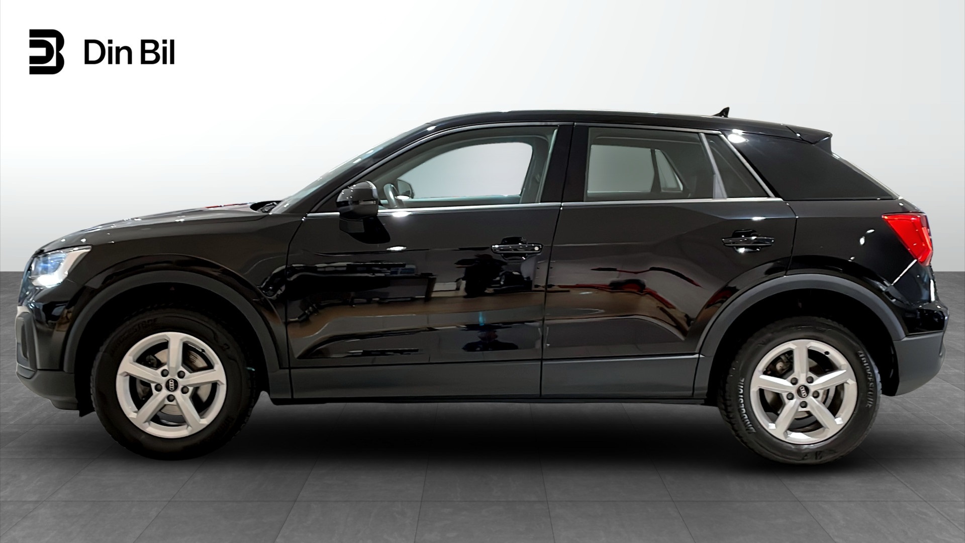 Audi Q2 SBL03C