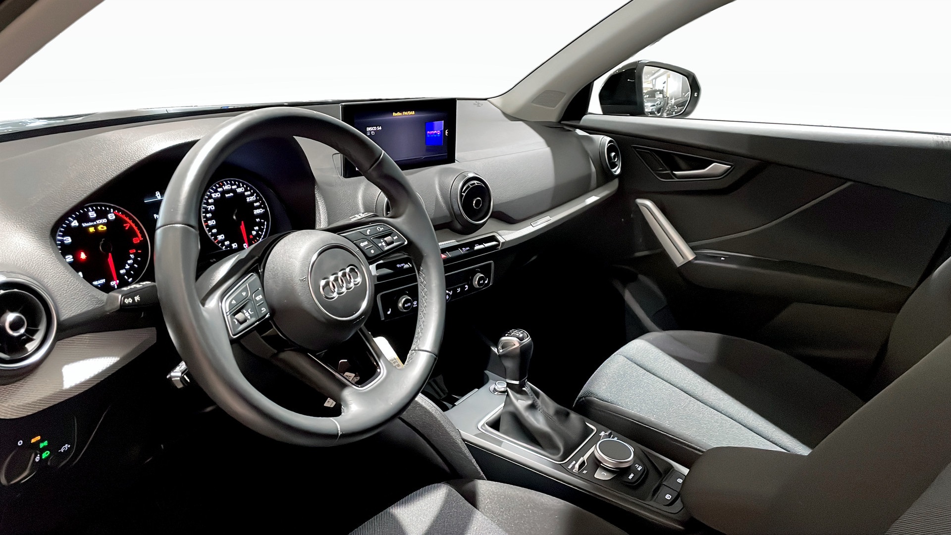 Audi Q2 SBL03C