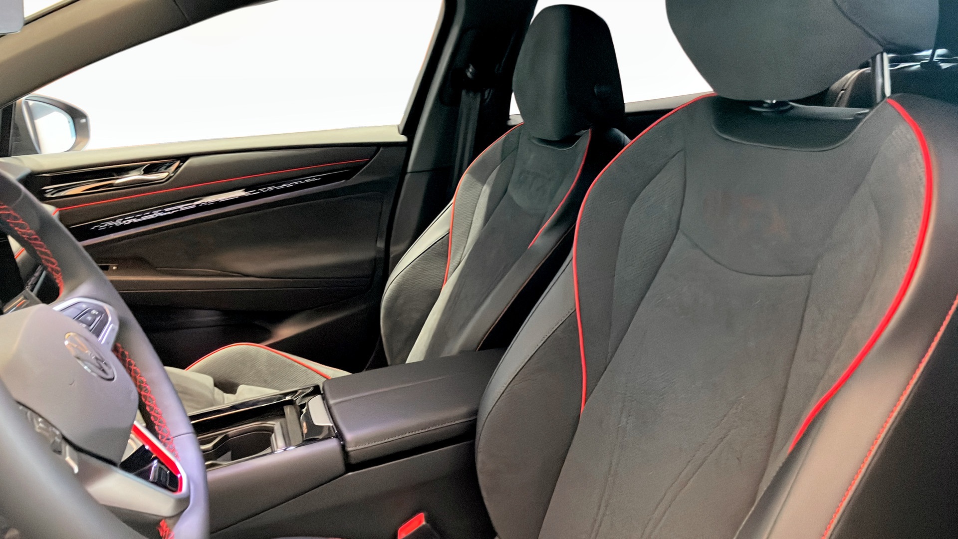 Volkswagen ID.7 Tourer SBS06A